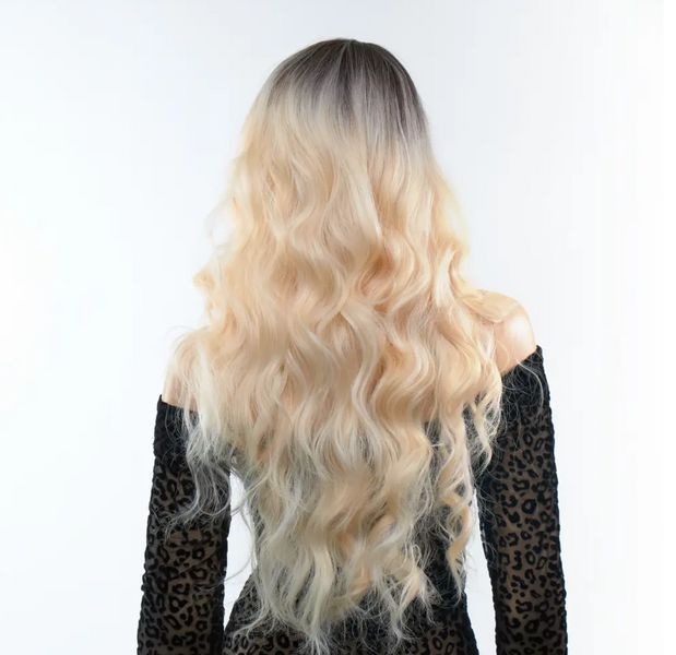 Перука довга кучерява Fetish Hair, балаяж блонд, 65 см 96650/LC8159-1 фото