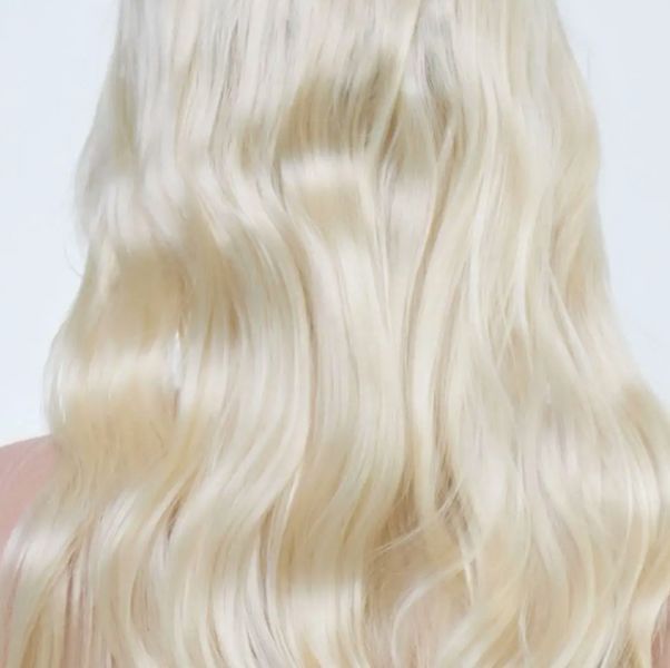 Перука довга кучерява з чубчиком Fetish Hair світлий блонд, 60 см 98357/80 фото