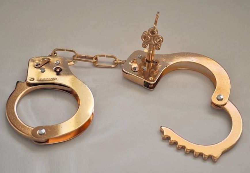 Металеві наручники Fetish Fantasy Gold Metal Cuffs від Pipedream 480147 фото
