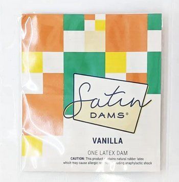 Салфетка латексная для орального секса c ароматом и вкусом ванили One Vanilla Satin Latex Dams, 1 шт. SX1258 фото