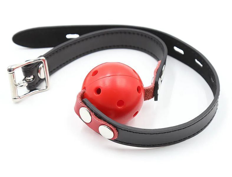 Кляп із кулькою DS Fetish Locking ball gags M plastic black/red, 4,5 см. 223212016 фото